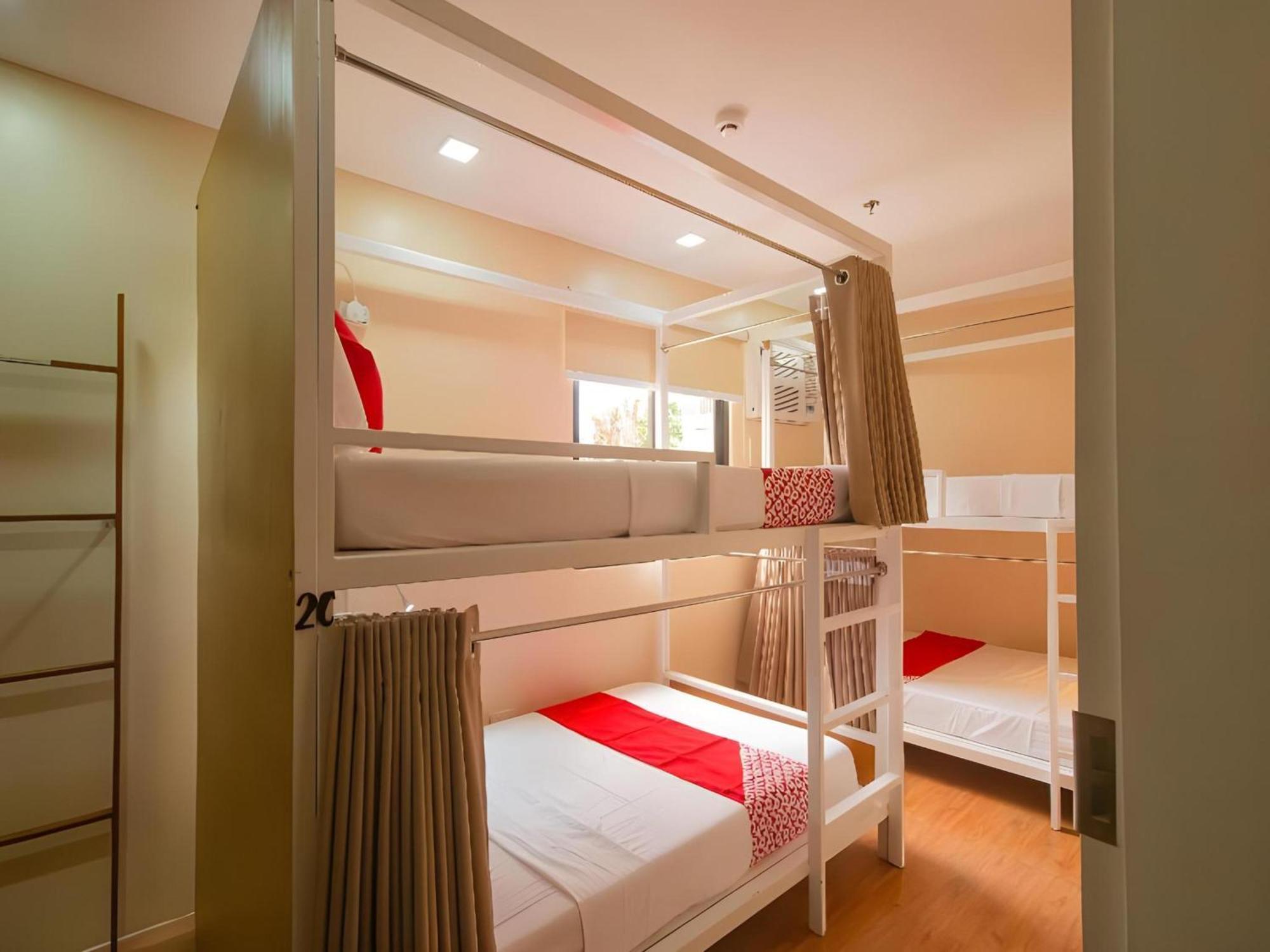 Super Oyo 832 The Teepee Place Hostel & Residence Inn Cebu Dış mekan fotoğraf